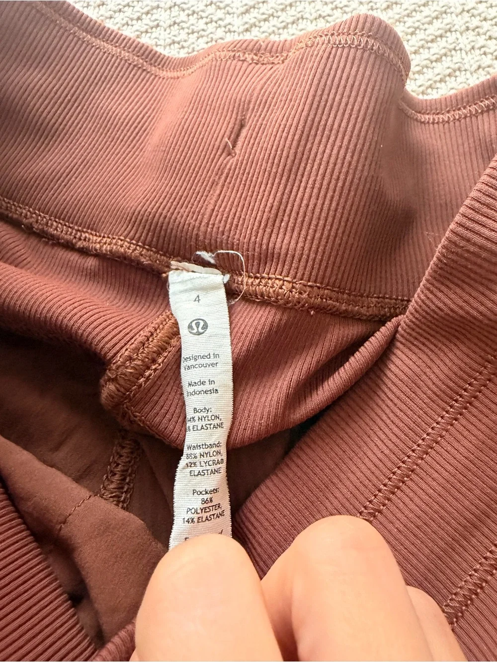 Lululemon dance studio mid ride jogger